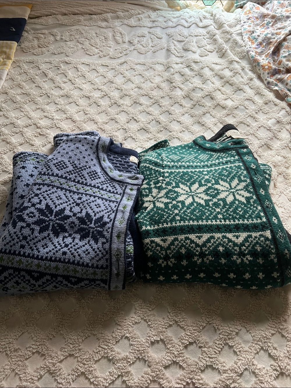 Women’s L.L. Bean Light Blue & Navy Patterned Crewneck Sweater Wool Size Large - Picture 5 of 15